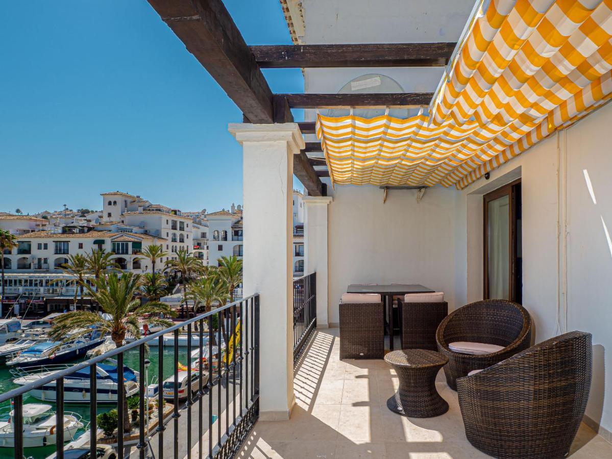 Beautiful Duquesa Harbour Apt 2001 Манилва Экстерьер фото